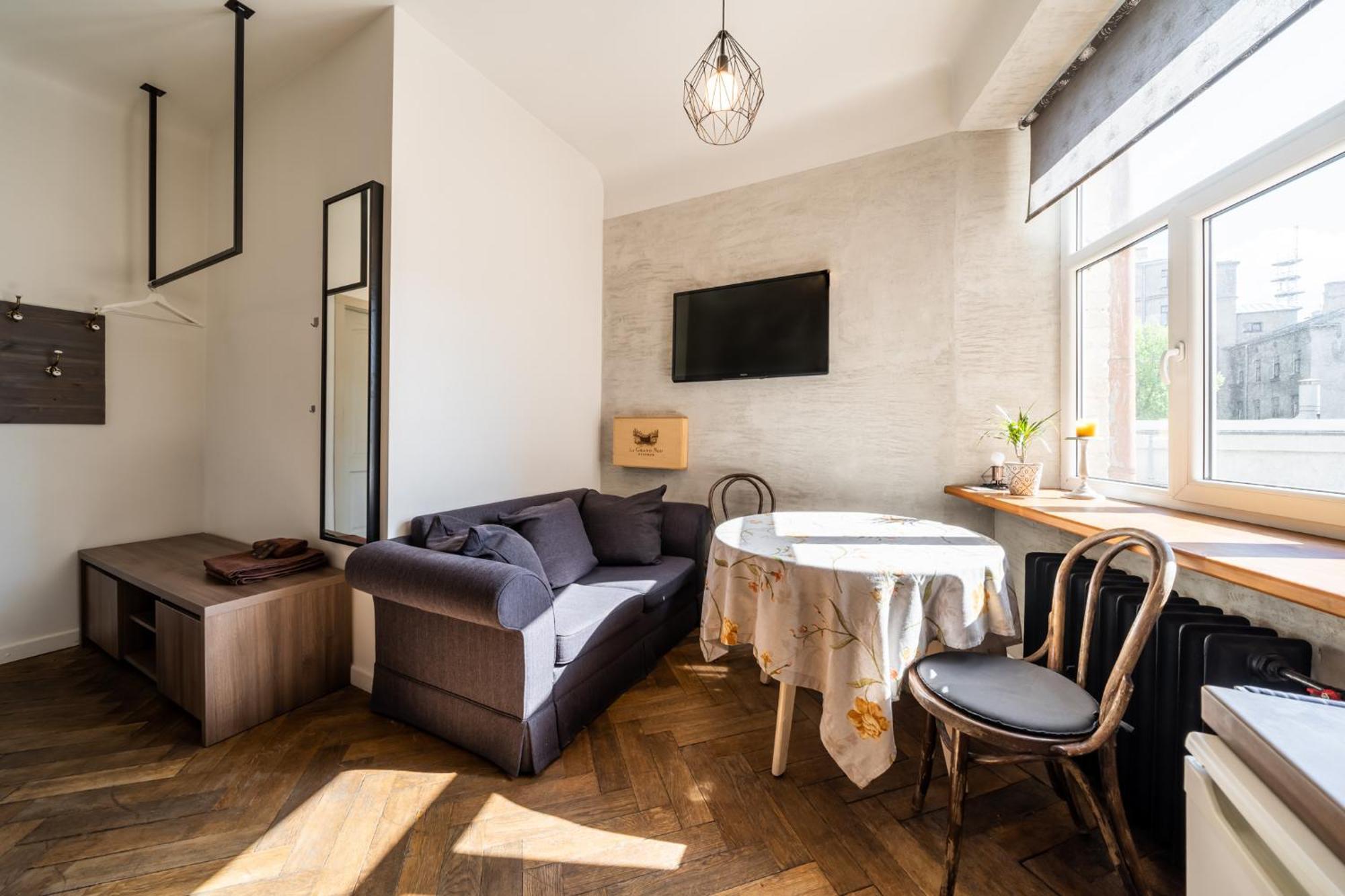 Baltic Design Apartments With Free Parking And Self Check In Riga Esterno foto