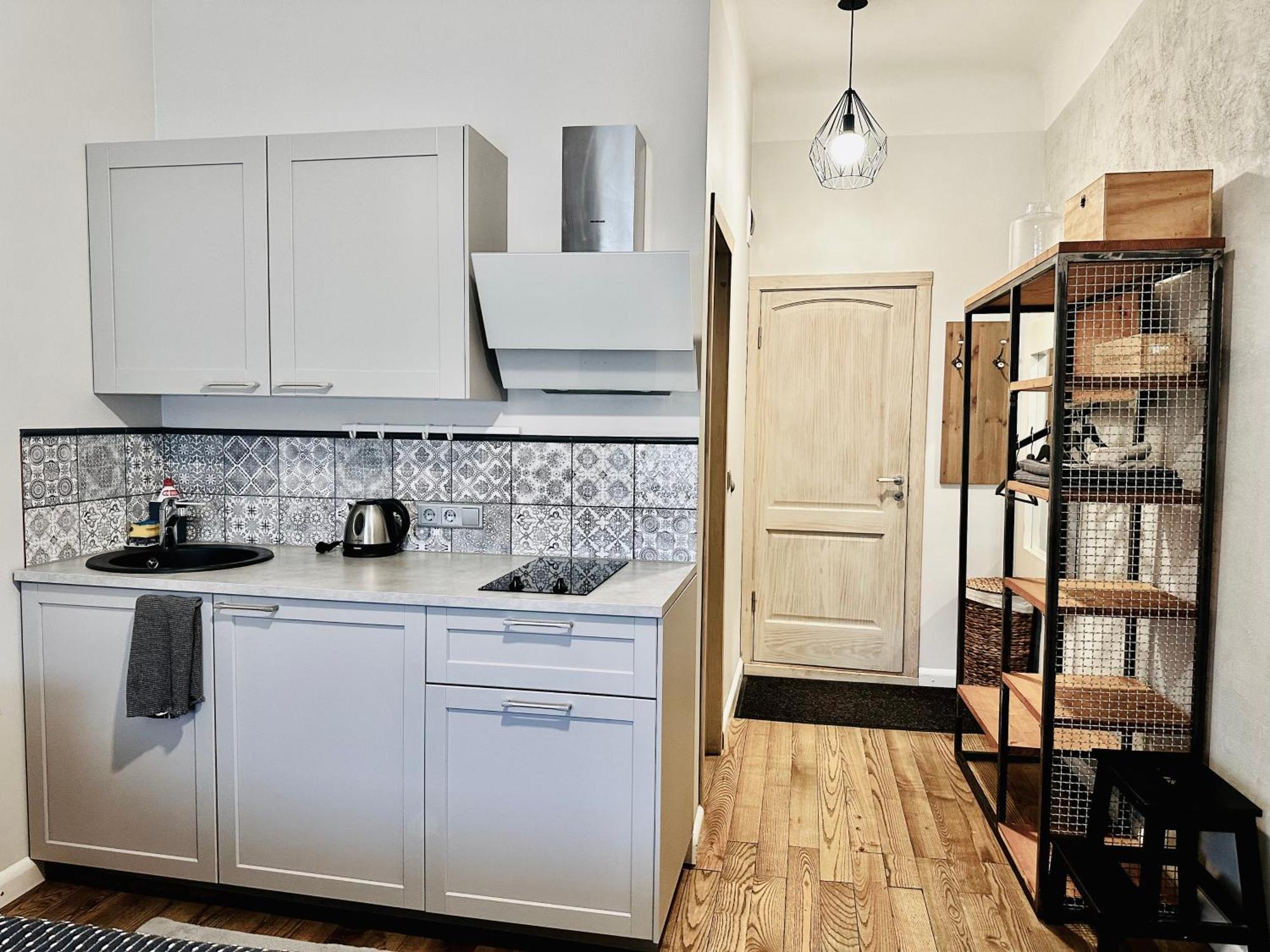 Baltic Design Apartments With Free Parking And Self Check In Riga Esterno foto
